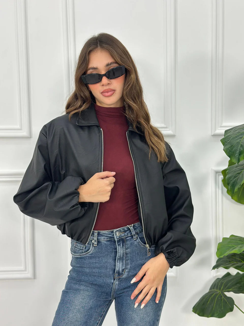 Chaqueta corta de piel sintética