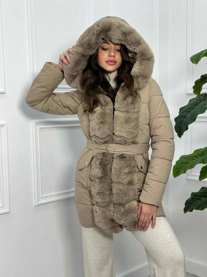 Chaqueta con cinturón y ecofour extraíble